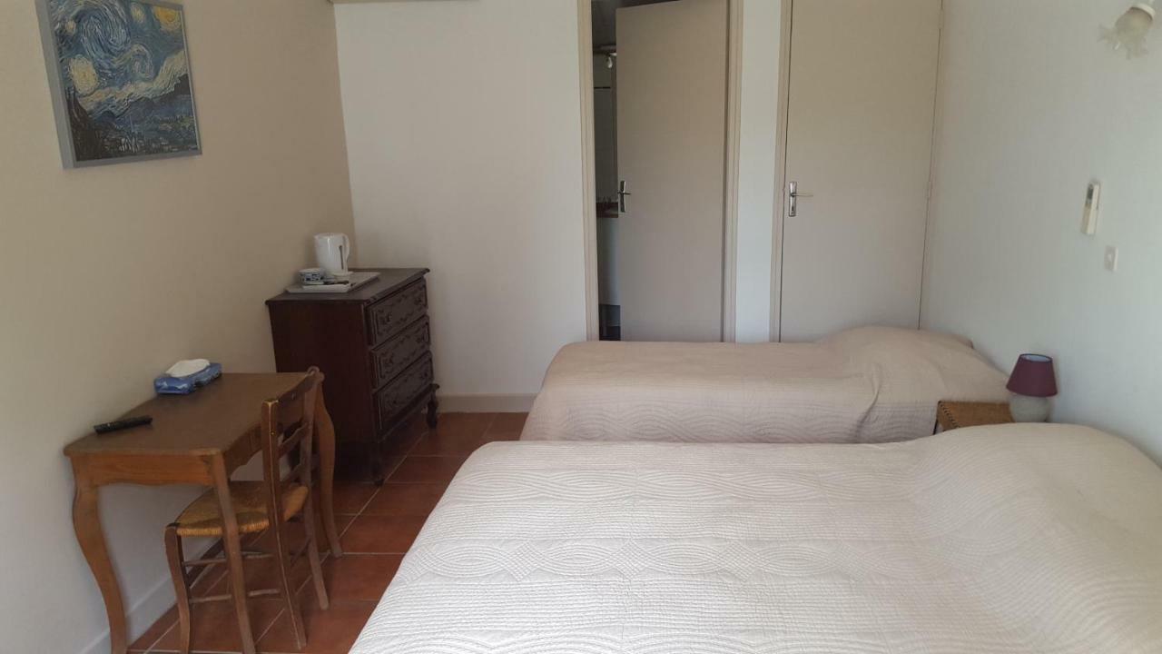 Chambres D'Hotes De La Gardy Eyragues Dış mekan fotoğraf